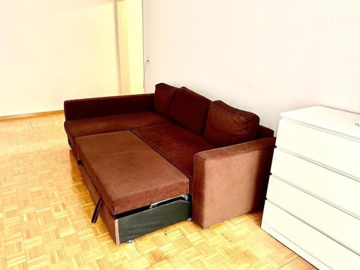 Center With Balcony & Garden View Rigi - Self Checkin Apartment